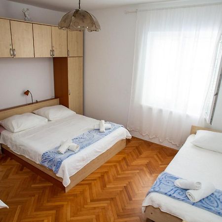 Apartment Katarina Novalja Exterior foto